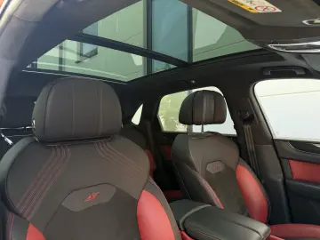 BENTLEY Bentayga V8 S  NAIM Carbon Styling