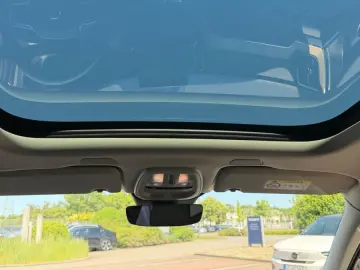 VOLVO XC 60 Ultra Dark T8