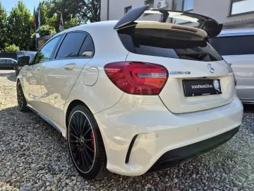 Mercedes A45 AMG 2015