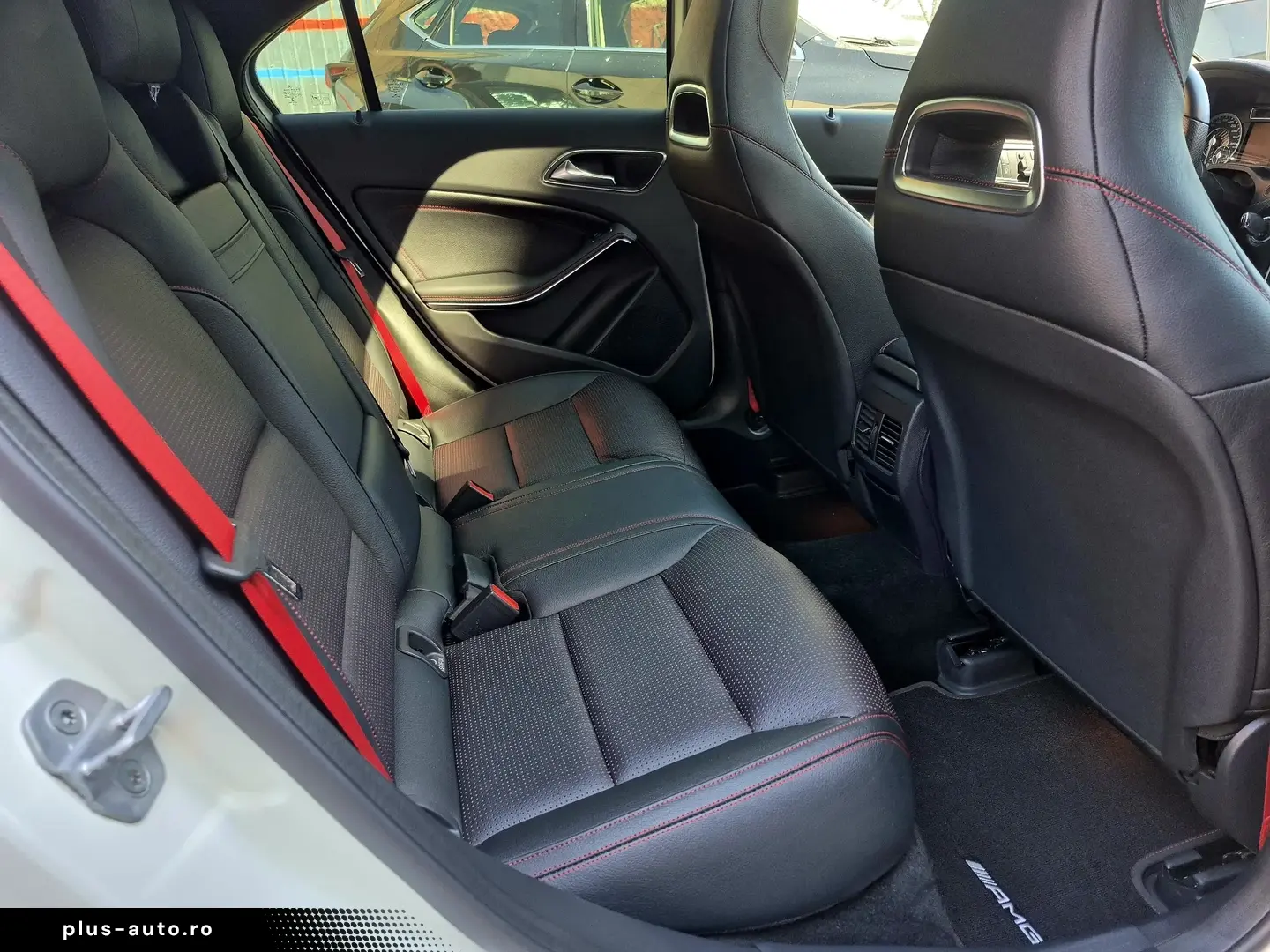 Mercedes A45 AMG 2015