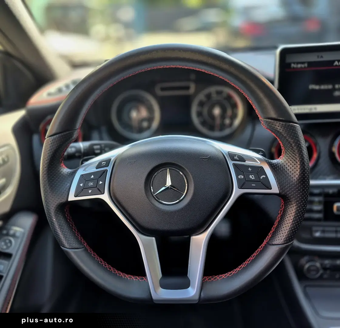 Mercedes A45 AMG 2015