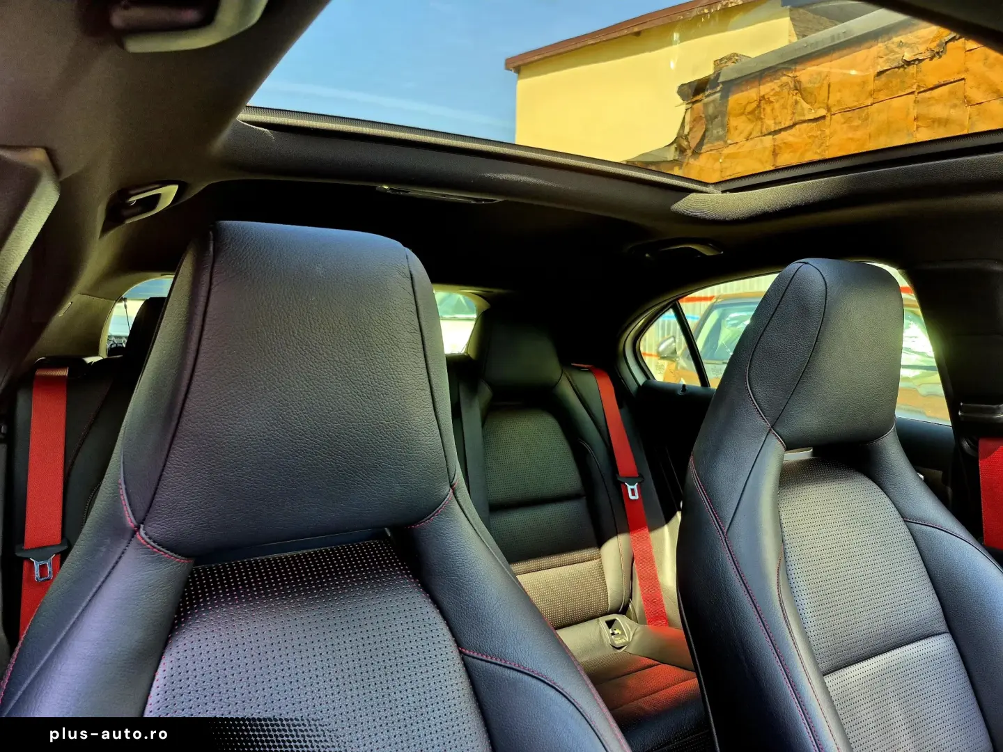 Mercedes A45 AMG 2015