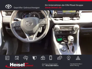 TOYOTA RAV4 Plug-in Hybrid 4x4 Technik-Paket