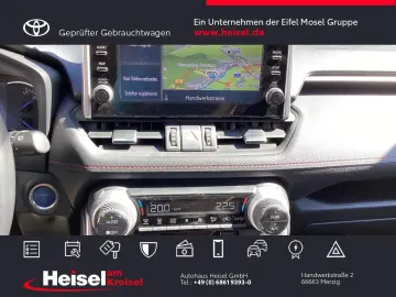 TOYOTA RAV4 Plug-in Hybrid 4x4 Technik-Paket