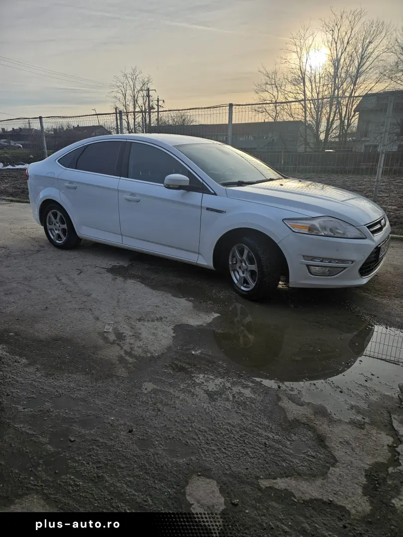 Ford mondeo 2.0 Diesel  Automata  2014 IN RATE FARA AVANS