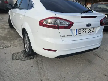 Ford mondeo 2.0 Diesel  Automata  2014 IN RATE FARA AVANS