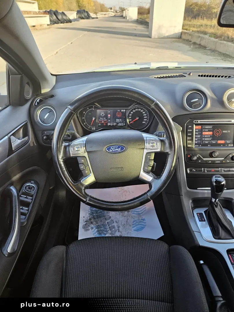 Ford mondeo 2.0 Diesel  Automata  2014 IN RATE FARA AVANS