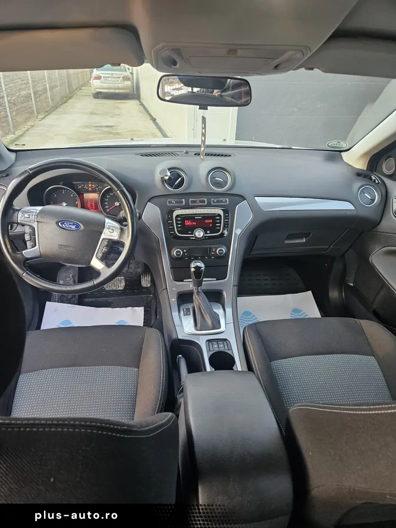 Ford mondeo 2.0 Diesel  Automata  2014 IN RATE FARA AVANS