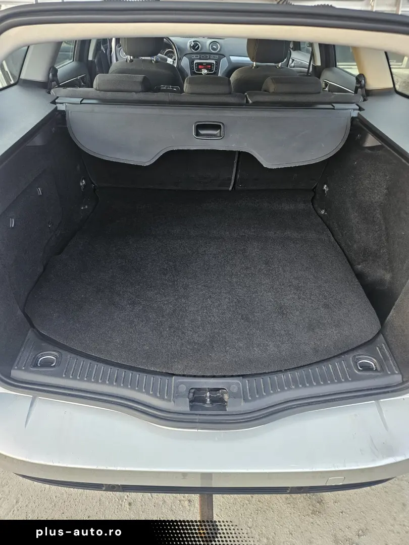 Ford mondeo 2.0 Diesel  Automata  2014 IN RATE FARA AVANS