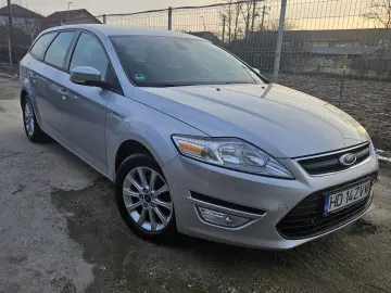 Ford mondeo 2.0 Diesel  Automata  2014 IN RATE FARA AVANS