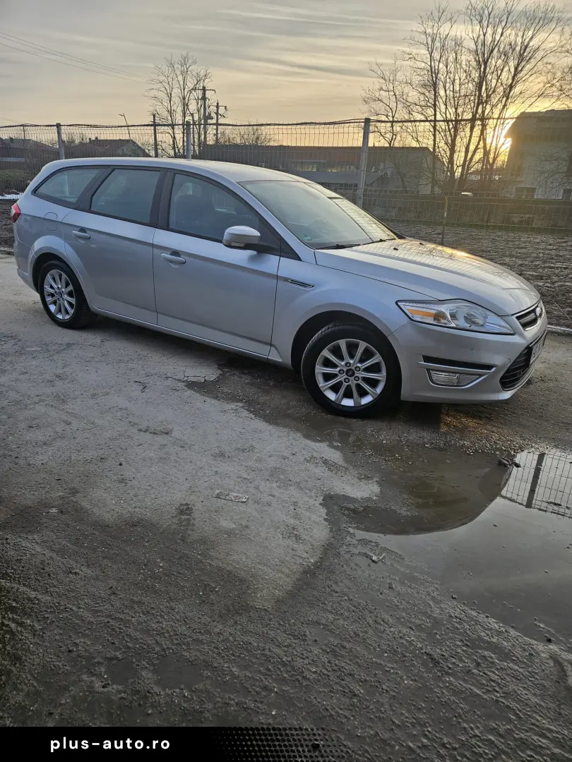 Ford mondeo 2.0 Diesel  Automata  2014 IN RATE FARA AVANS