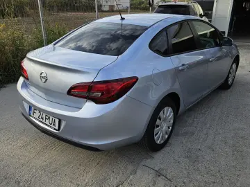 Opel astra J 2016 Automata IN RATE FARA AVANS