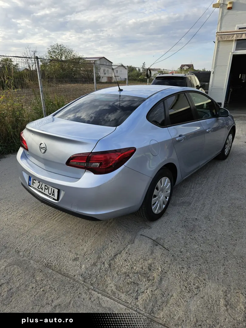 Opel astra J 2016 Automata IN RATE FARA AVANS