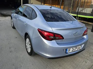 Opel astra J 2016 Automata IN RATE FARA AVANS