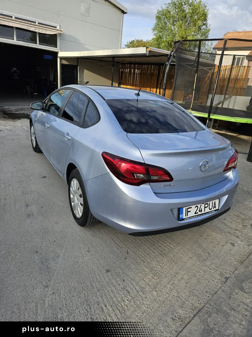 Opel astra J 2016 Automata IN RATE FARA AVANS
