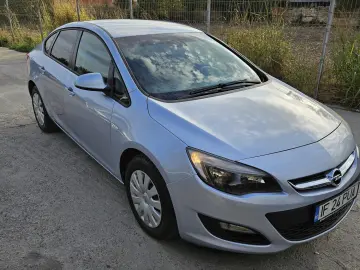 Opel astra J 2016 Automata IN RATE FARA AVANS