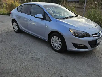 Opel astra J 2016 Automata IN RATE FARA AVANS