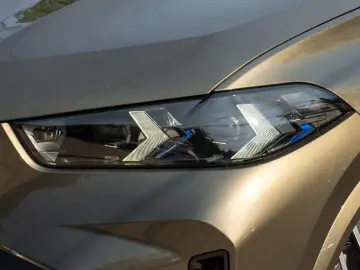 BMW X5 50e M Neuzstd  o.Gebrsp LUFTF.DR.ASS.H K.AHK.