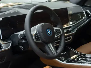 BMW X5 50e M Neuzstd  o.Gebrsp LUFTF.DR.ASS.H K.AHK.