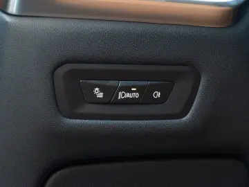BMW X5 50e M Neuzstd  o.Gebrsp LUFTF.DR.ASS.H K.AHK.