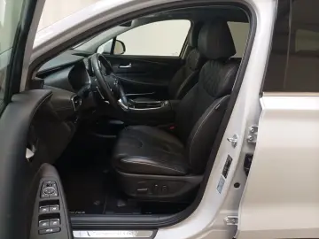 HYUNDAI Santa Fe 1.6 T-GDI 4WD Navi Pano CAM Sitrzhzg.