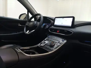 HYUNDAI Santa Fe 1.6 T-GDI 4WD Navi Pano CAM Sitrzhzg.