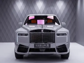 ROLLS ROYCE Cullinan Black Badge