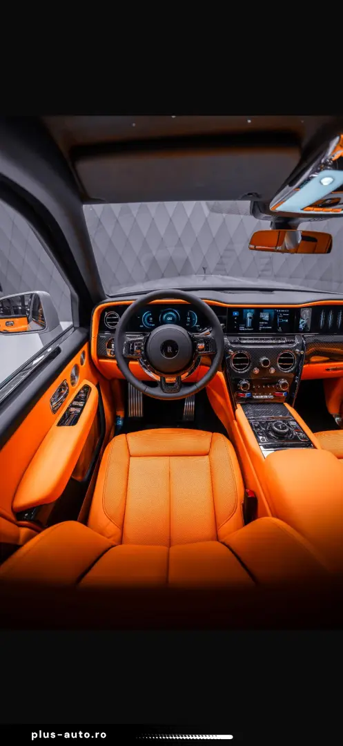 ROLLS ROYCE Cullinan Black Badge