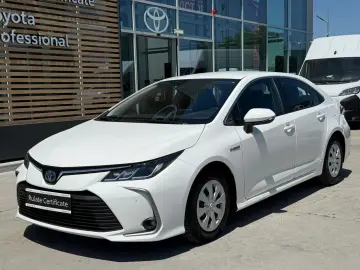 TOYOTA Corolla 1.8 Hybrid Business