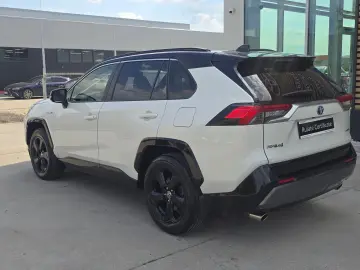 Toyota Rav-4
