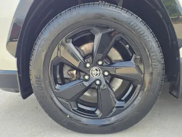 Toyota Rav-4