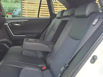 Toyota Rav-4