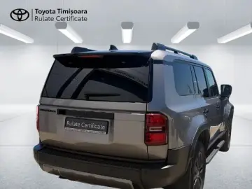 Toyota Land-Cruiser