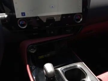 Lexus Serianx