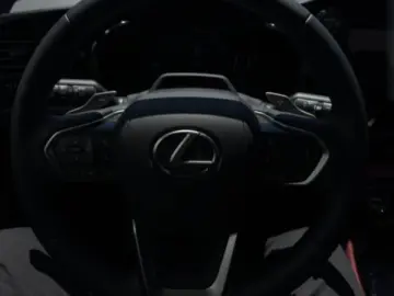 Lexus Serianx