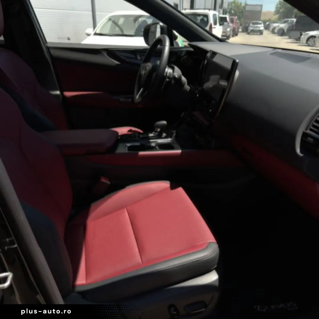 Lexus Serianx