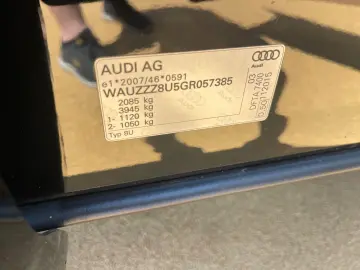 Audi Q3 2.0TDI  150CP  FULL LED  Navi  Piele  Keyless  Pilot