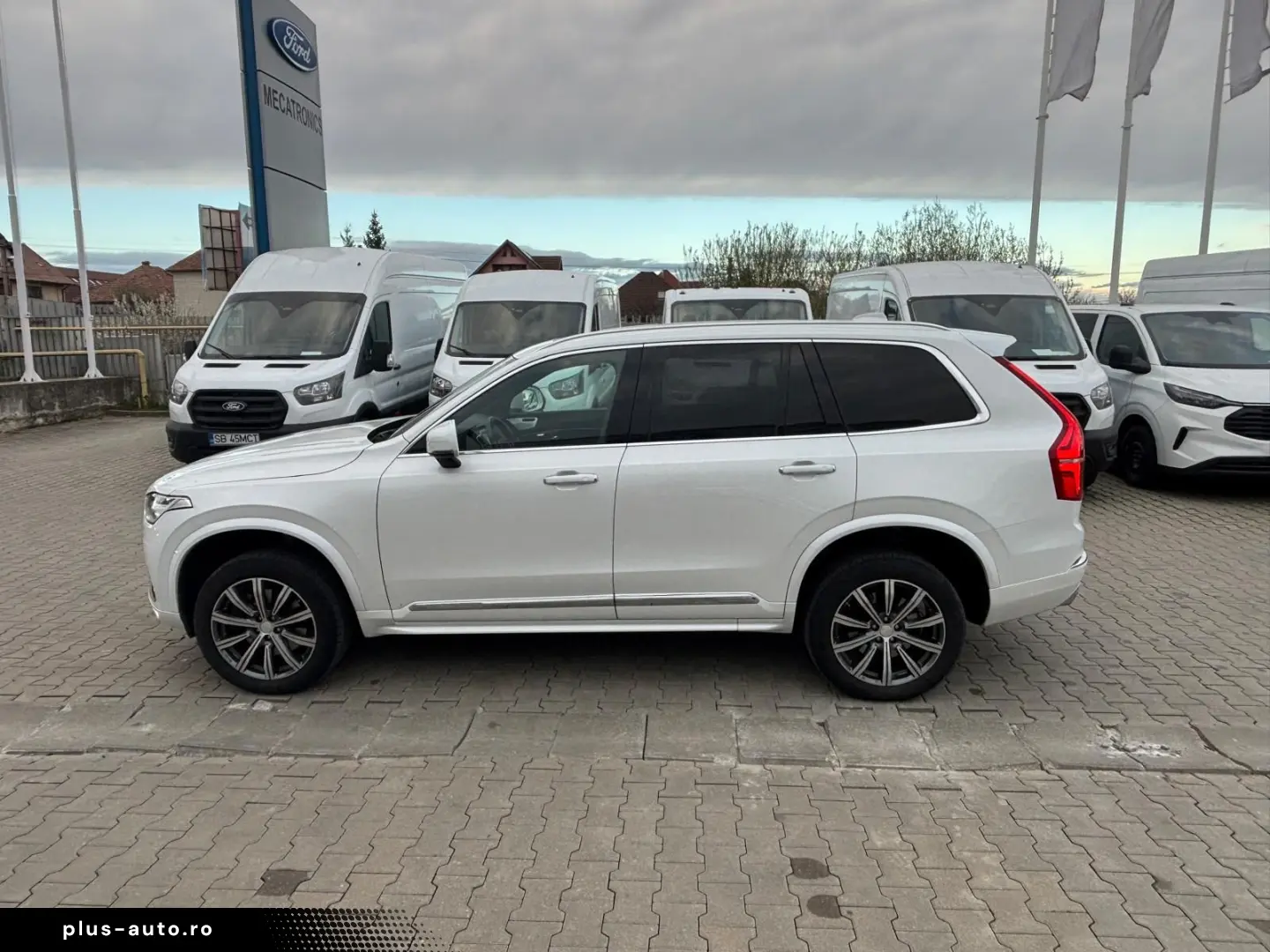 Volvo Xc-90