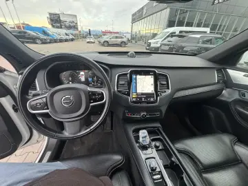 Volvo Xc-90