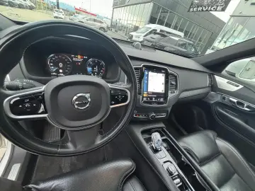Volvo Xc-90