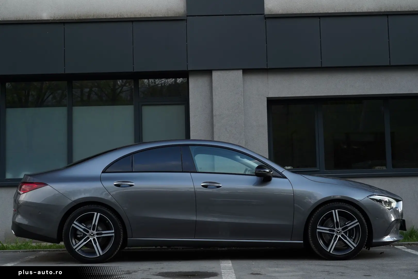 Mercedes-Benz Cla-180