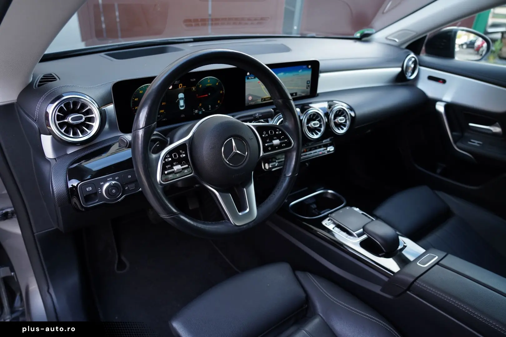 Mercedes-Benz Cla-180