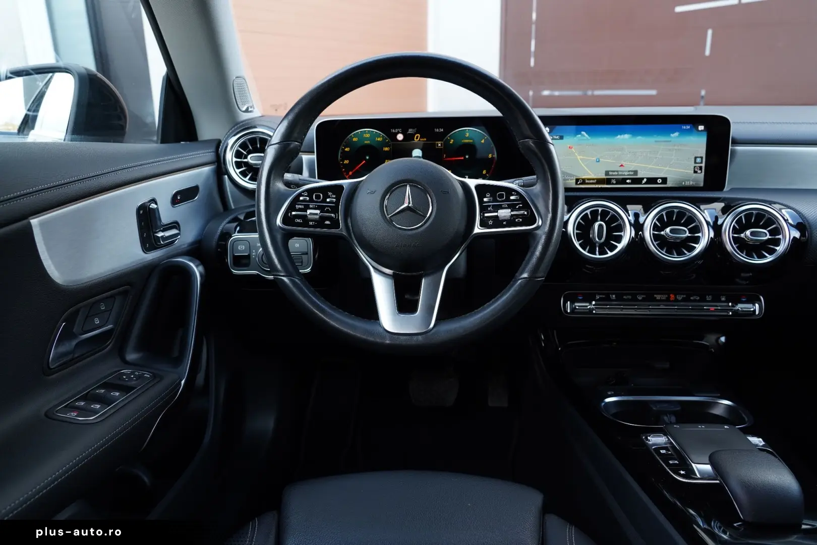 Mercedes-Benz Cla-180