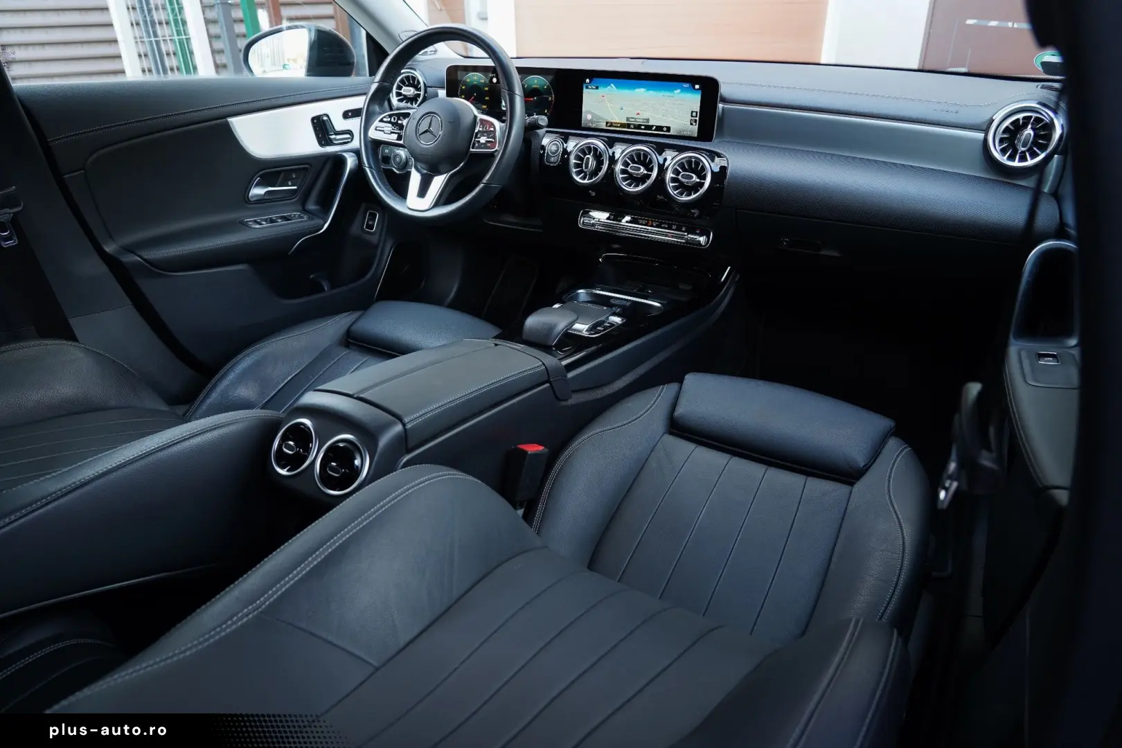 Mercedes-Benz Cla-180