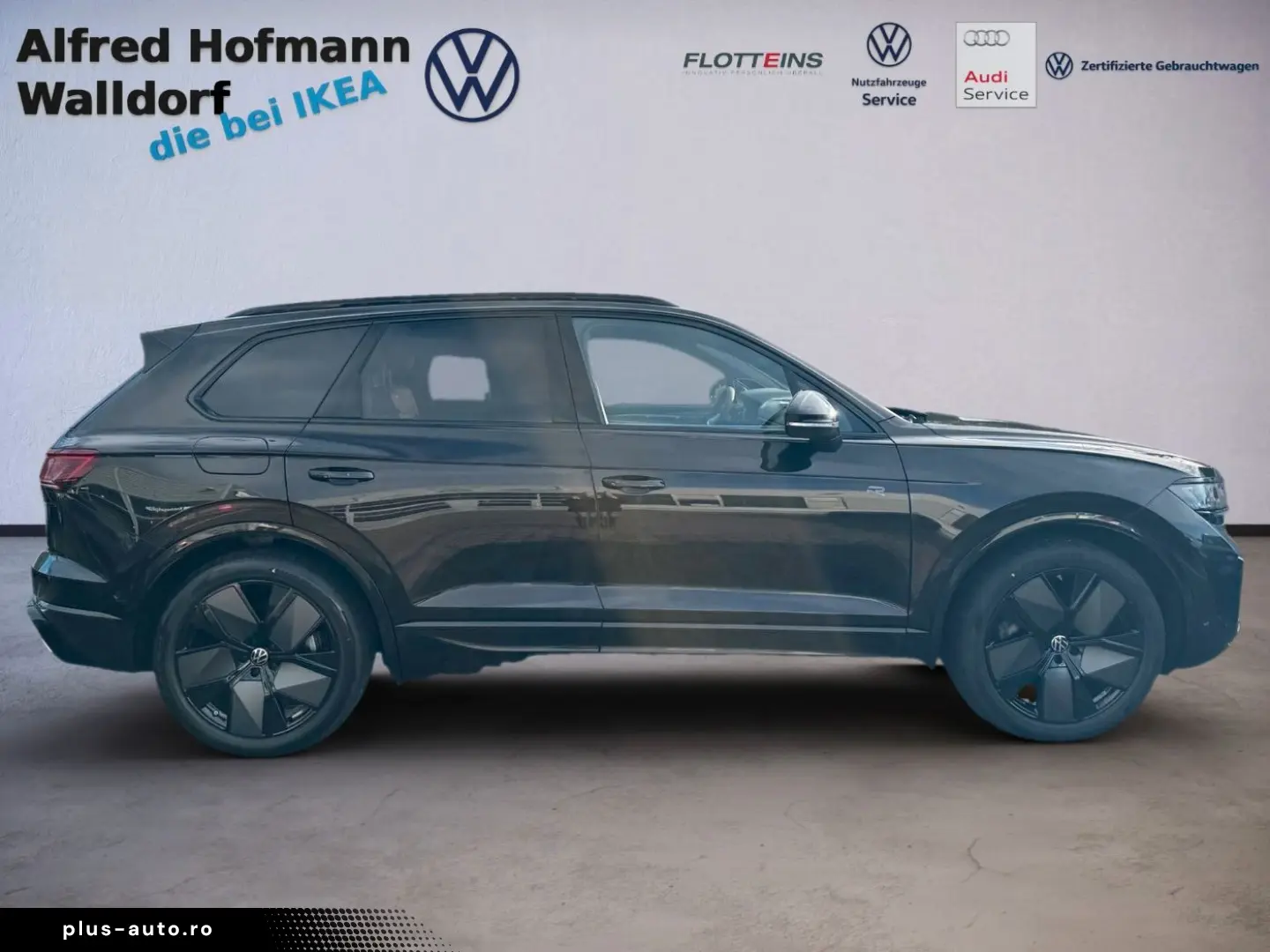VW Touareg 3.0 TDI R-Line 4MOTION AHK NAVI LEDER
