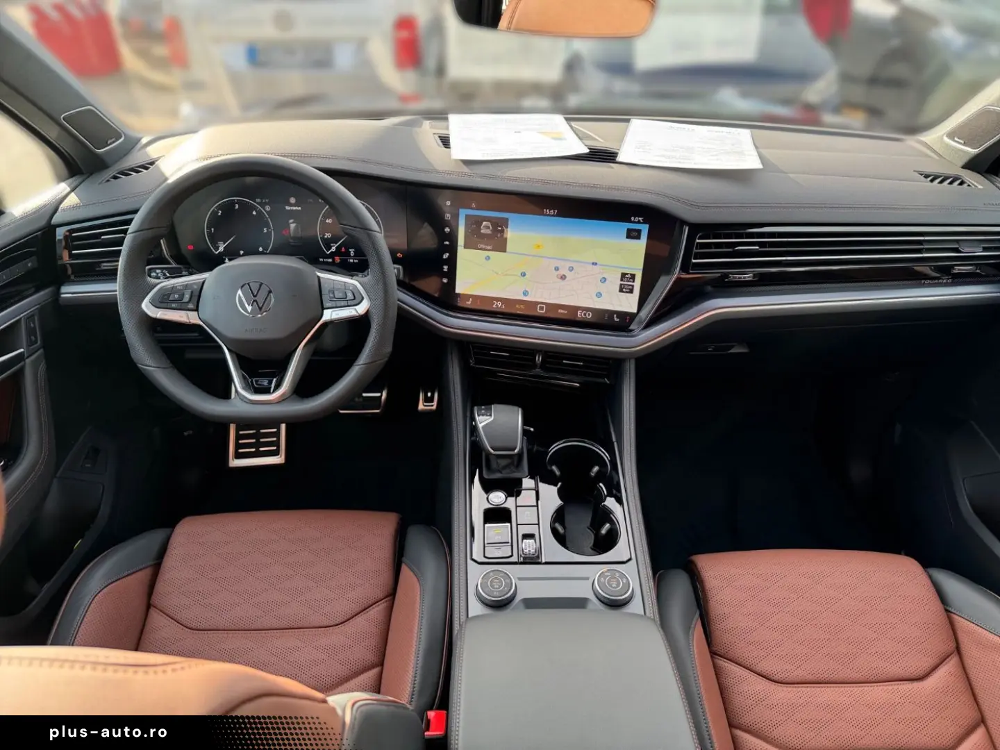 VW Touareg 3.0 TDI R-Line 4MOTION AHK NAVI LEDER