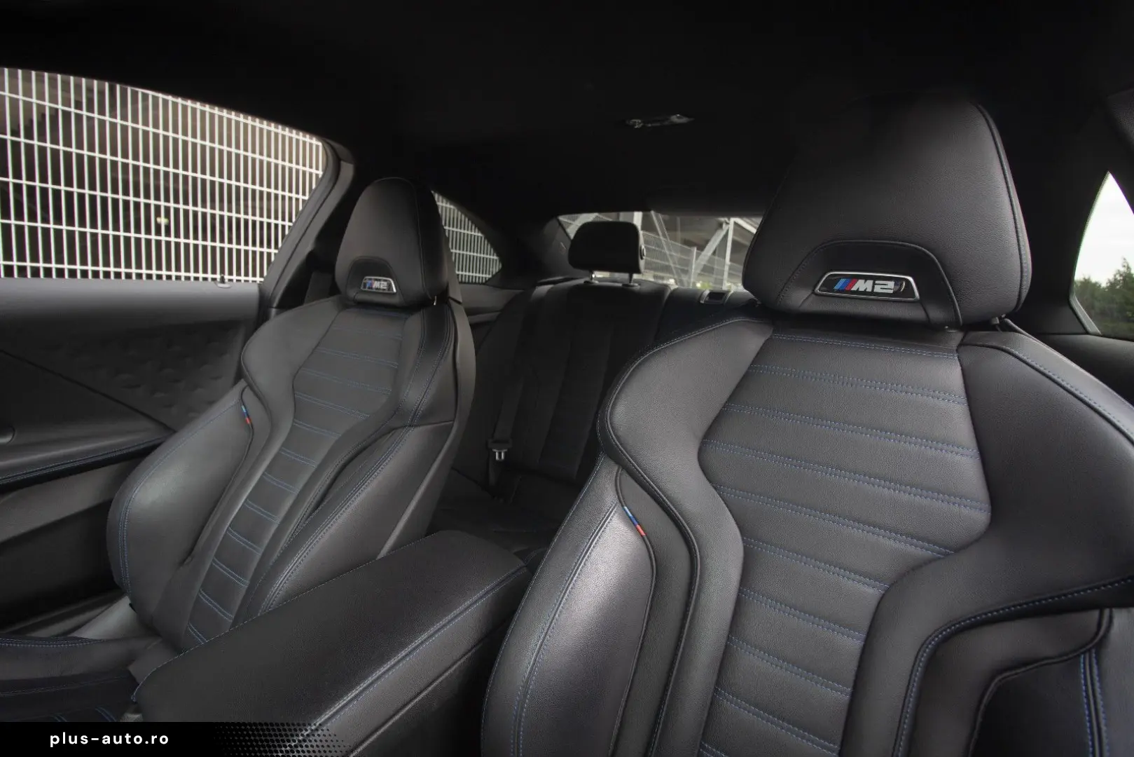 BMW M2 Coupe  HUD CARBON h&k KAM U-FREI ACC