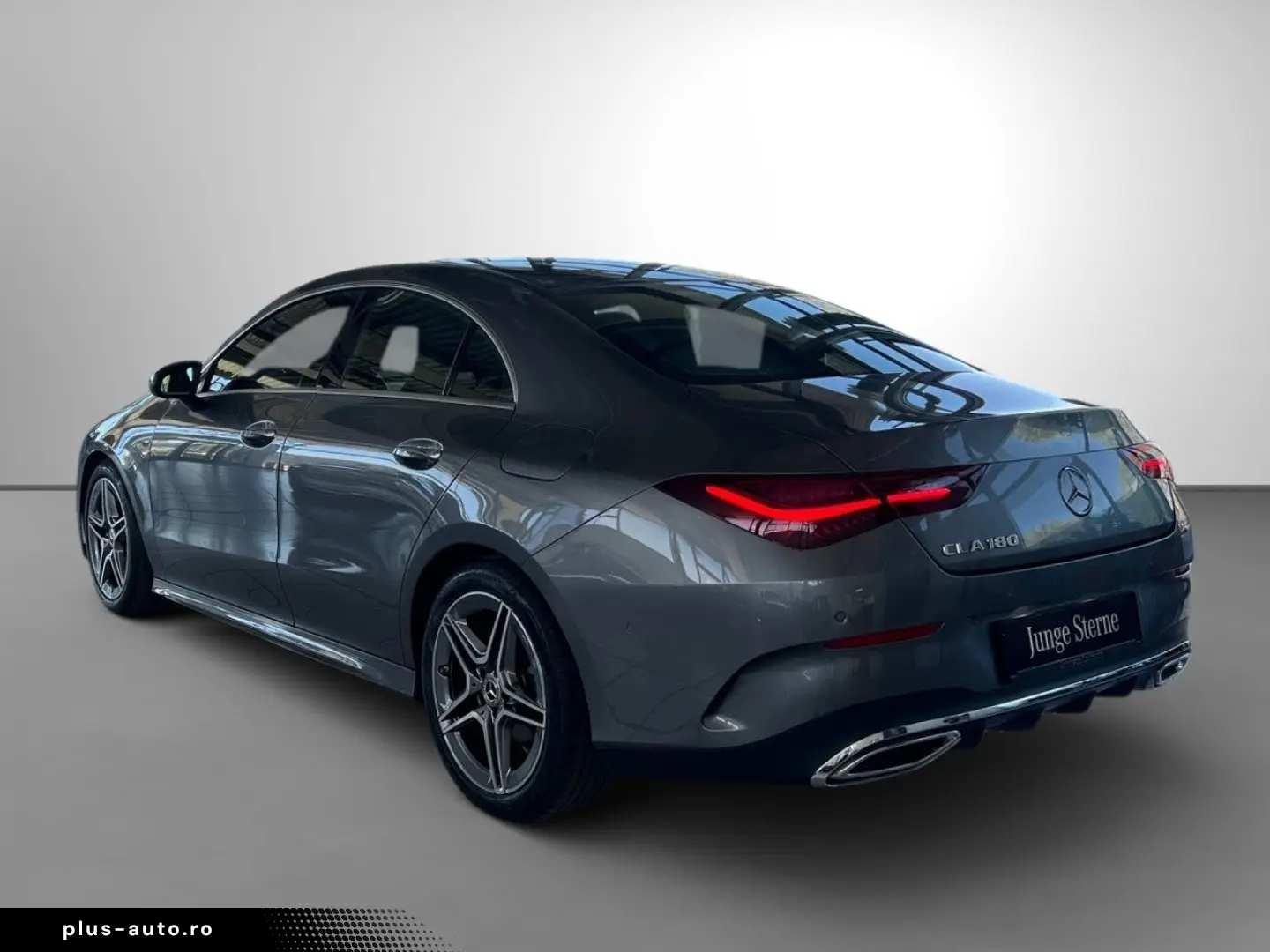 MERCEDES-BENZ CLA 180 AMG Ambiente CarPlay LED Kamera Winter