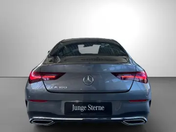 MERCEDES-BENZ CLA 180 AMG Ambiente CarPlay LED Kamera Winter