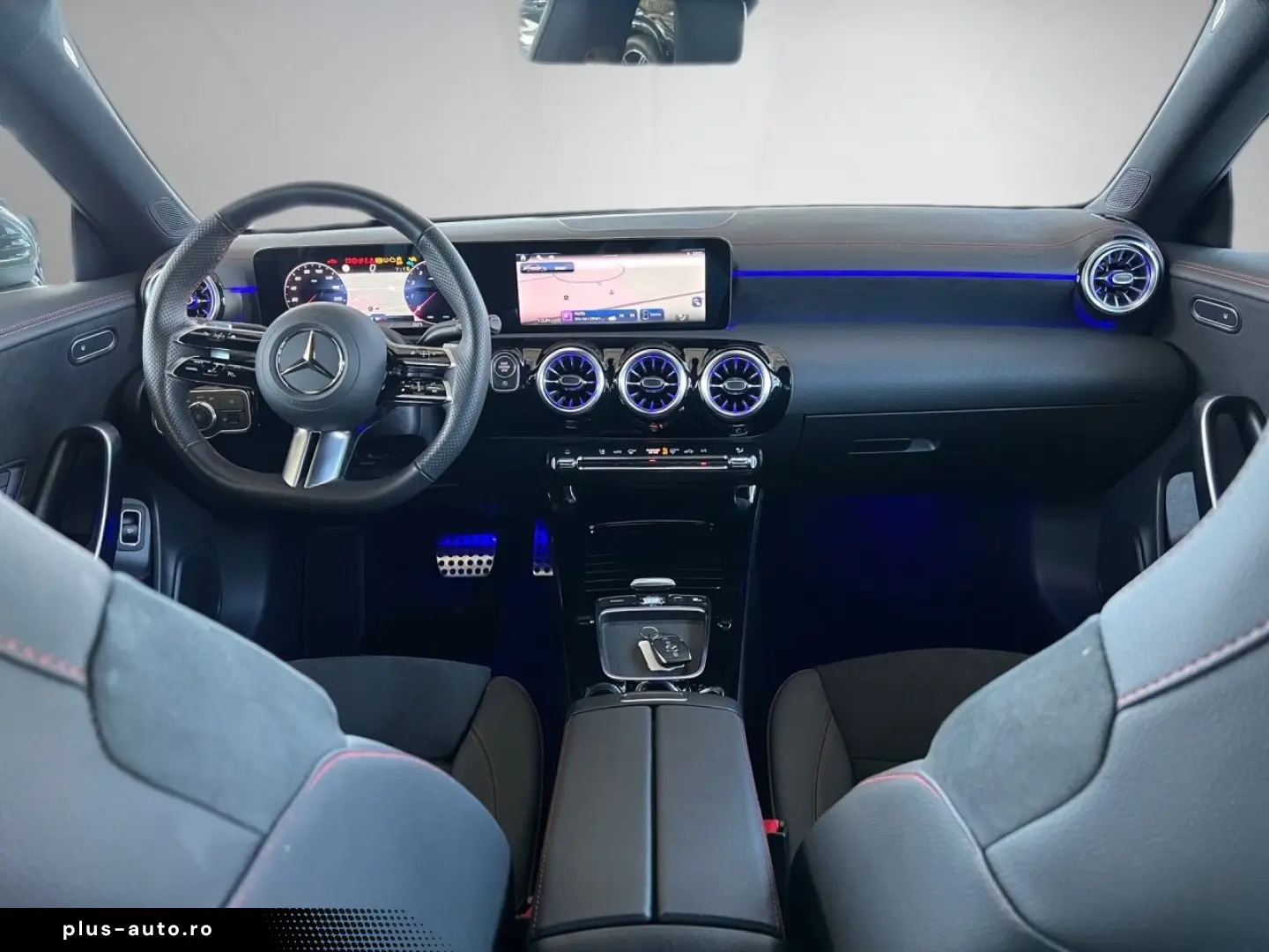 MERCEDES-BENZ CLA 180 AMG Ambiente CarPlay LED Kamera Winter